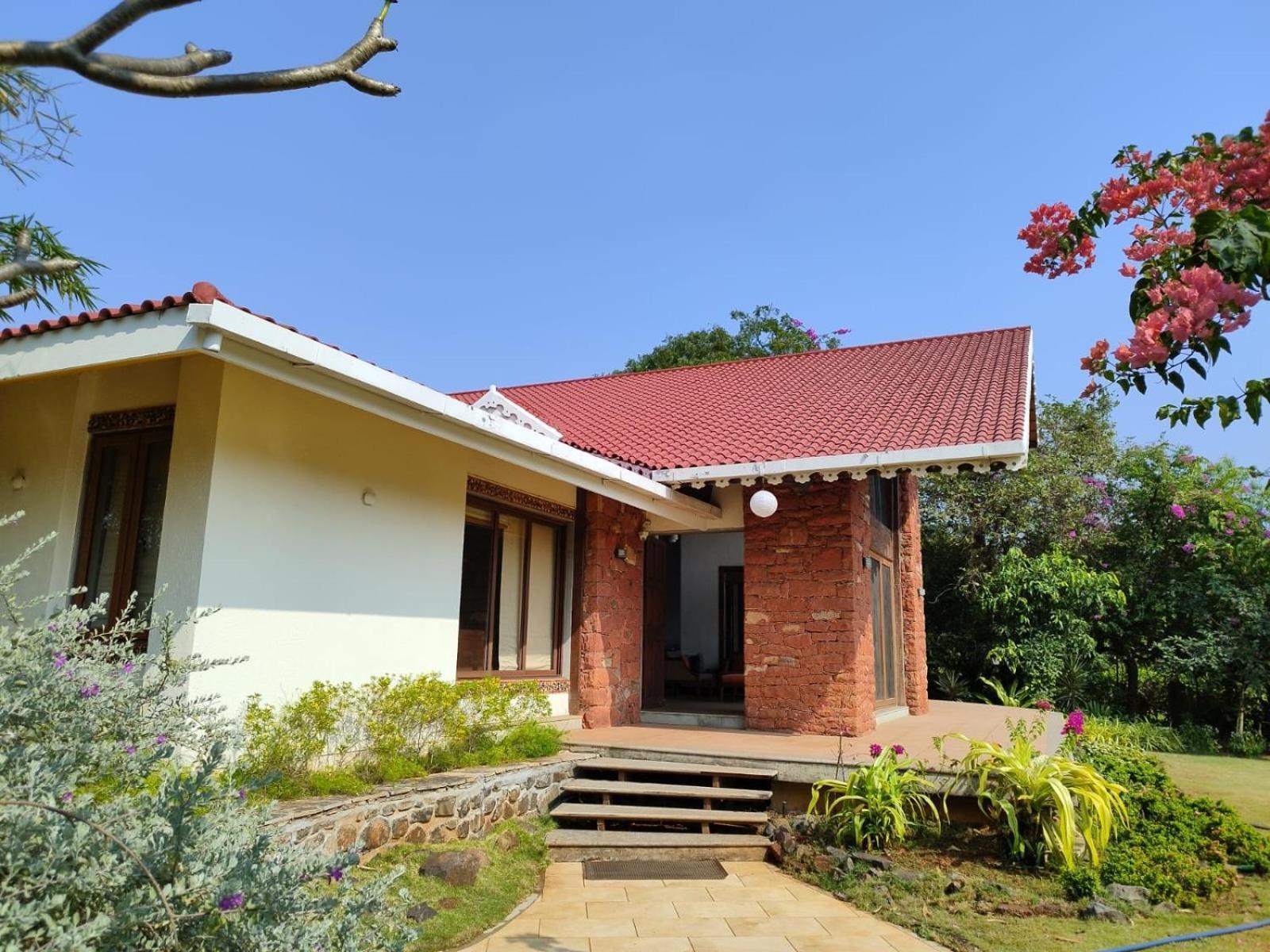 Willa Casa Blanca 3Bhk W/Pool Near Mandwa, Alibaug Alībāg Zewnętrze zdjęcie